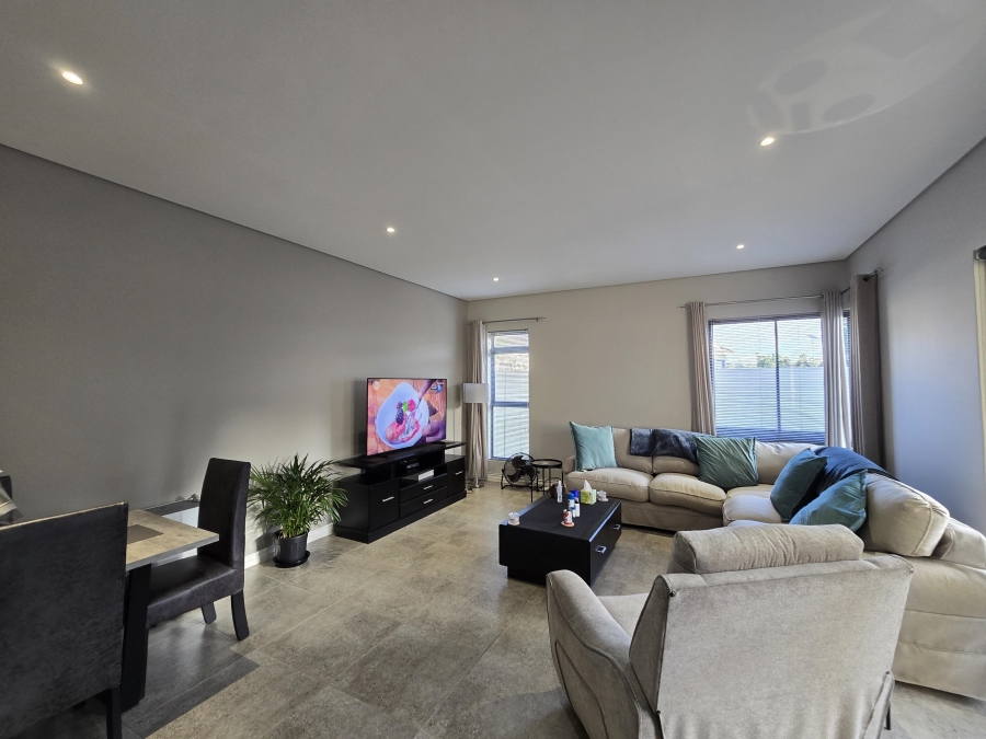 3 Bedroom Property for Sale in Groot Phesantekraal Estate Western Cape